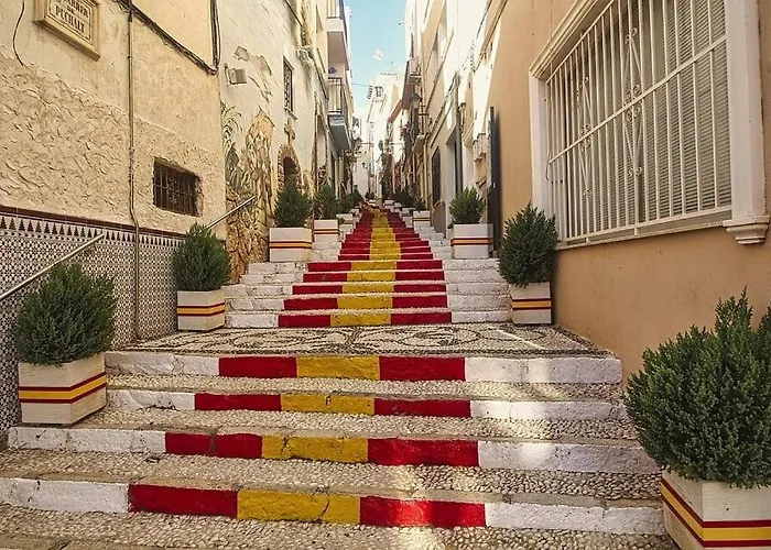 Amanda - Plusholidays Villa *