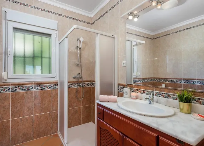 Amanda - Plusholidays Vila *