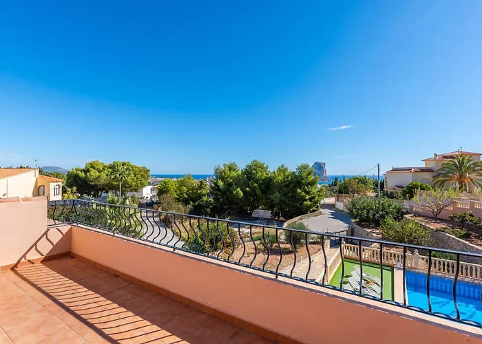 Amanda - Plusholidays * Calpe